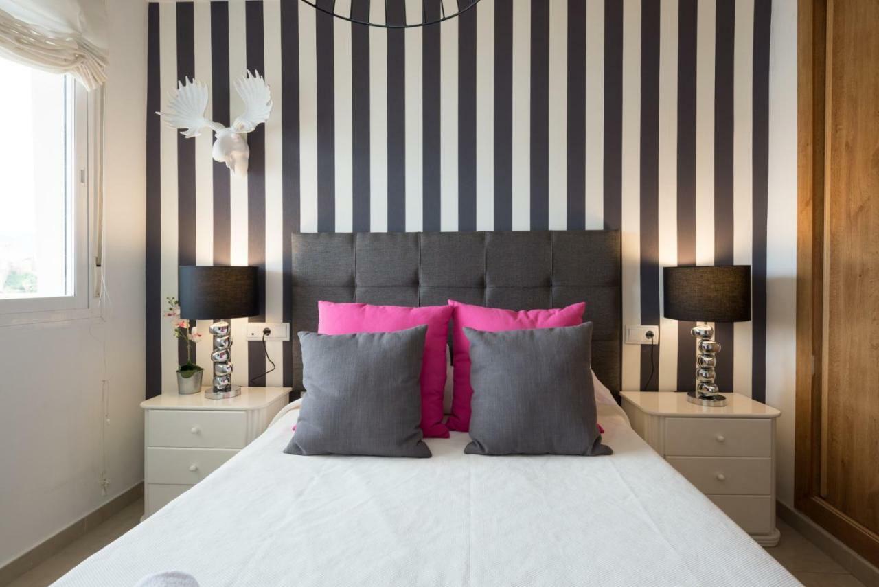 Malagueta-Muelle 1 Puerto 3 Apartment Малага Екстериор снимка